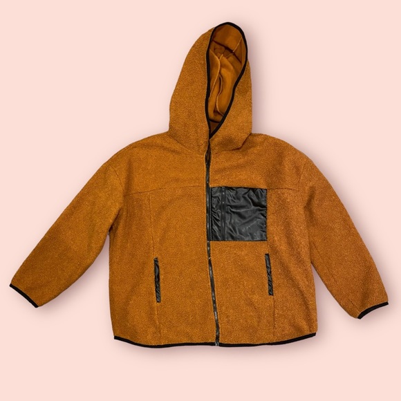 Teddy Jacket with Hood - Picture 2 of 8